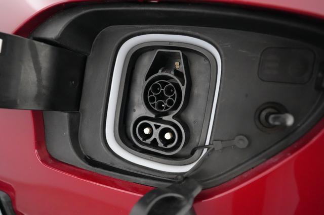 2022 Hyundai Kona — photo 8 of 24