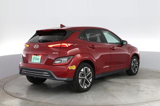 2022 Hyundai Kona — photo 2 of 24