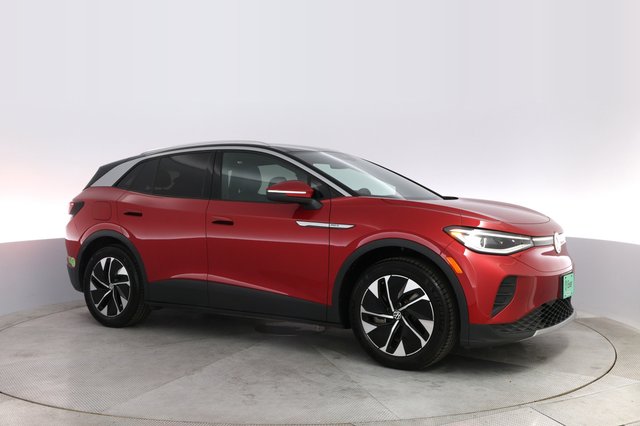 2022 Volkswagen ID.4 — photo 11 of 22