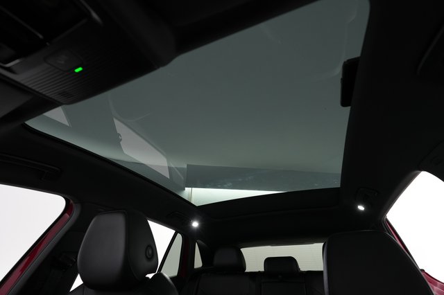 2022 Volkswagen ID.4 — photo 20 of 22