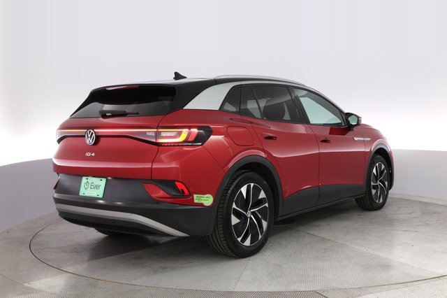 2022 Volkswagen ID.4 — photo 2 of 22