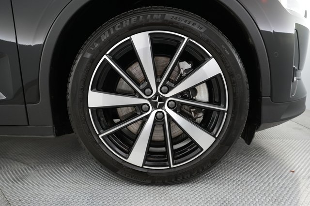 2022 Polestar 2 — photo 7 of 22