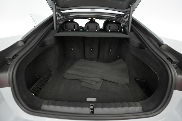 2024 BMW i4 — photo 6 of 23