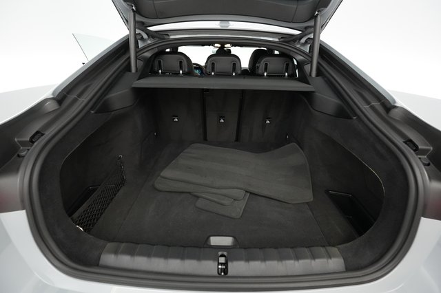 2024 BMW i4 — photo 6 of 23