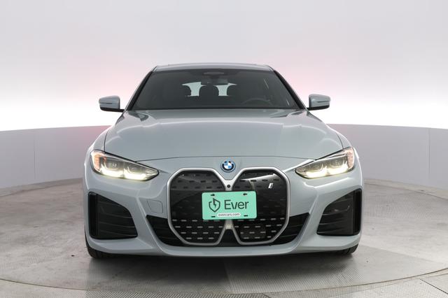 2024 BMW i4 — photo 9 of 23