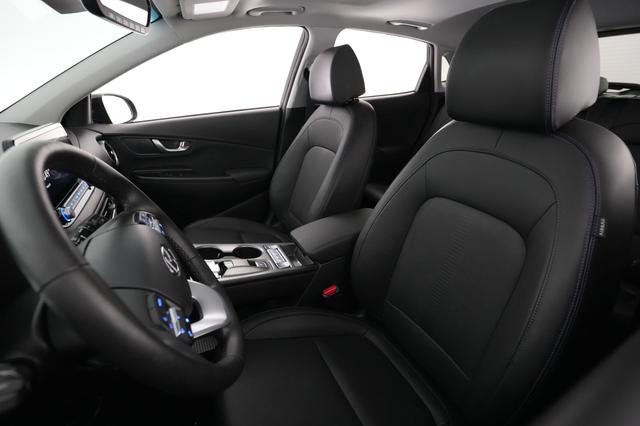 2023 Hyundai Kona — photo 3 of 21