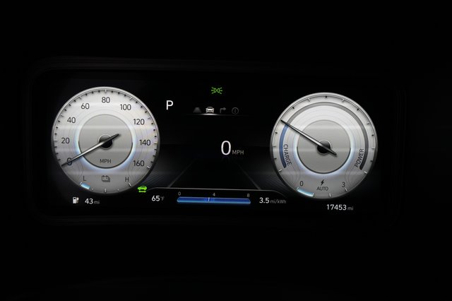 2023 Hyundai Kona — photo 5 of 21