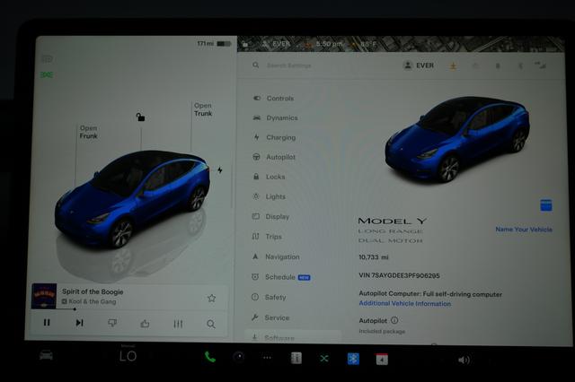 2023 Tesla Model Y — photo 5 of 23