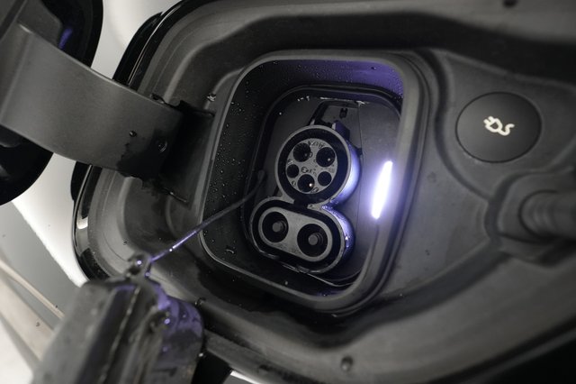 2022 Polestar 2 — photo 8 of 25