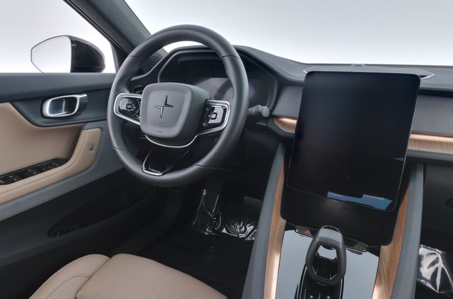 2022 Polestar 2 — photo 20 of 25
