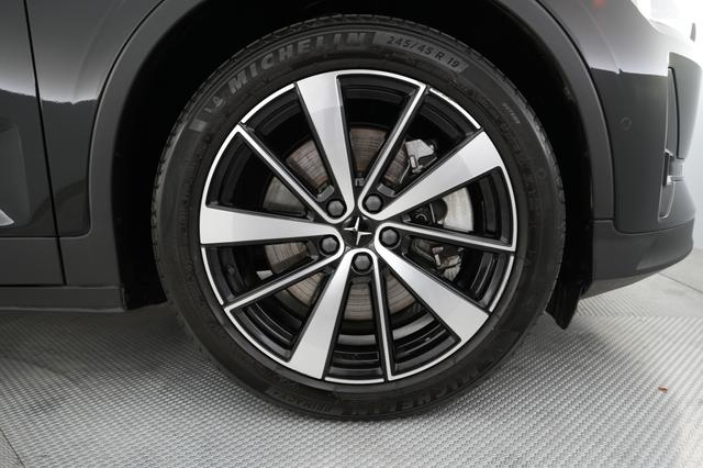 2022 Polestar 2 — photo 7 of 25