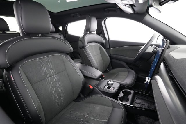 2024 Ford Mustang Mach-E — photo 18 of 24