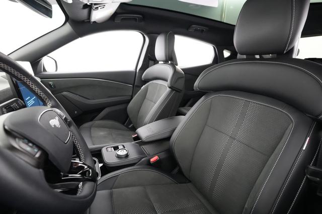 2024 Ford Mustang Mach-E — photo 3 of 24