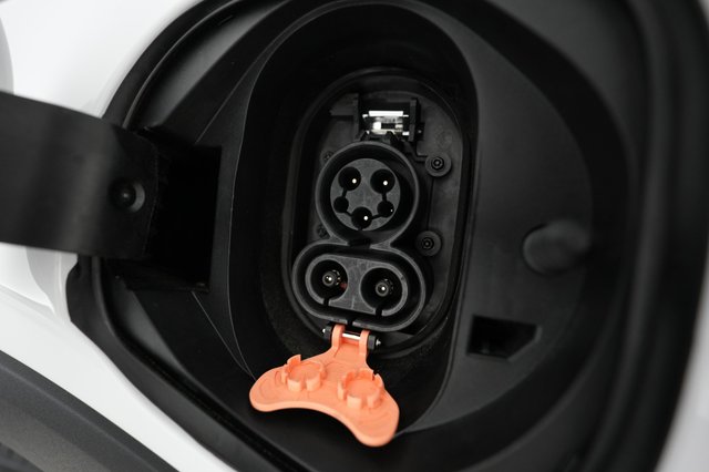 2023 Chevrolet Bolt EUV — photo 8 of 22