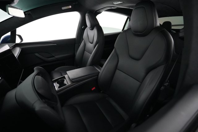 2022 Tesla Model X — photo 3 of 23