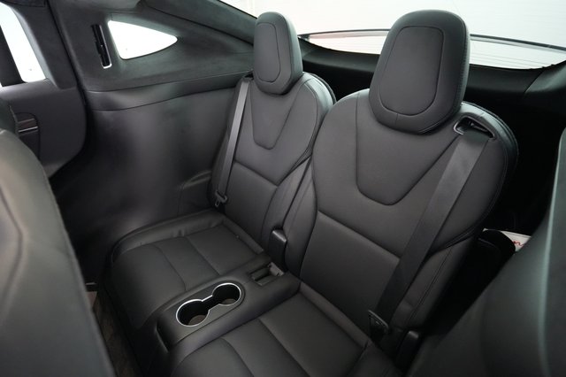 2022 Tesla Model X — photo 20 of 23