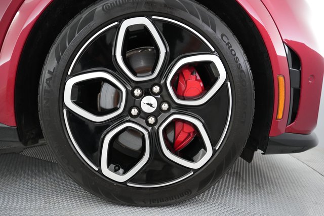 2023 Ford Mustang Mach-E — photo 17 of 22