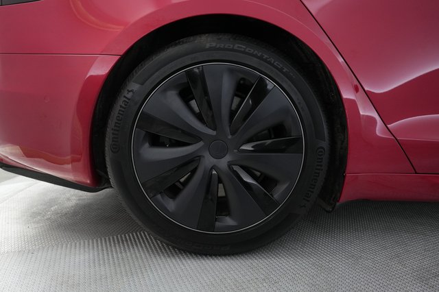 2022 Tesla Model S — photo 15 of 21
