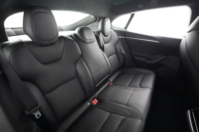 2022 Tesla Model S — photo 4 of 21