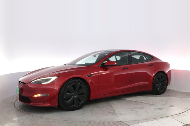 2022 Tesla Model S — photo 14 of 21