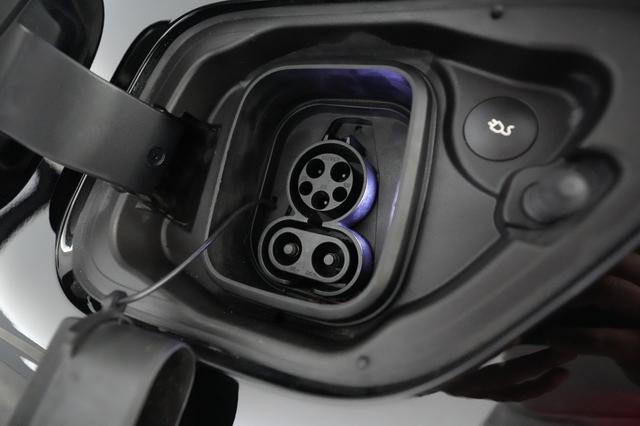 2022 Polestar 2 — photo 8 of 21