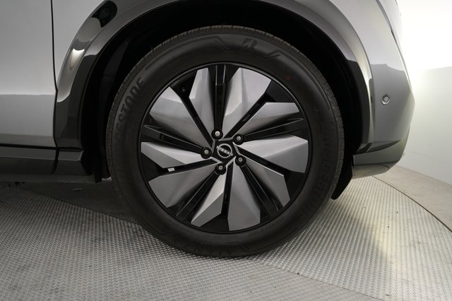 2023 Nissan Ariya — photo 7 of 23