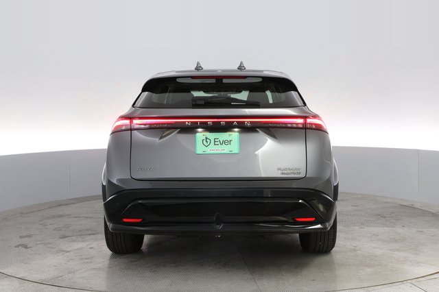 2023 Nissan Ariya — photo 12 of 23