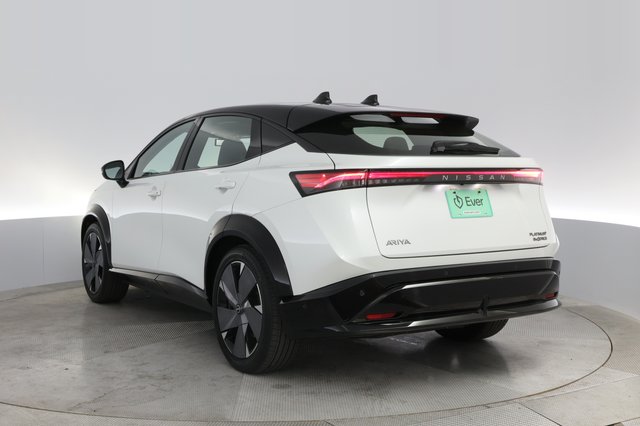 2023 Nissan Ariya — photo 13 of 21