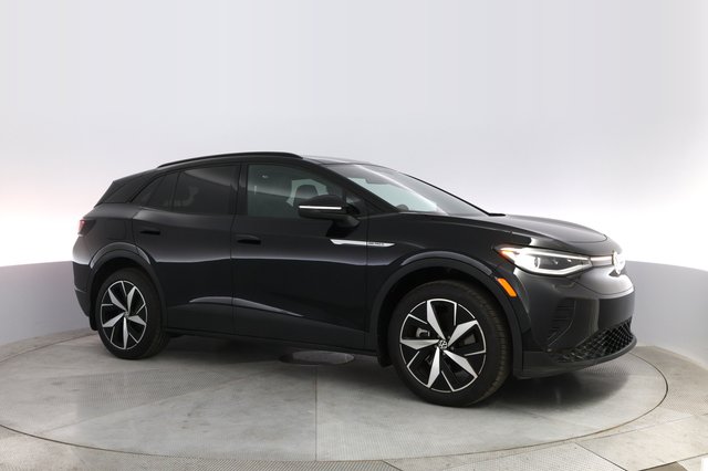 2023 Volkswagen ID.4 — photo 11 of 23