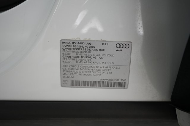 2022 Audi e-tron — photo 23 of 23