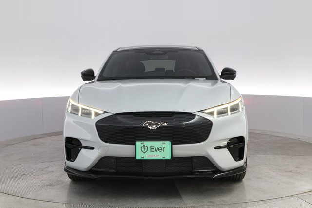 2021 Ford Mustang Mach-E — photo 9 of 25