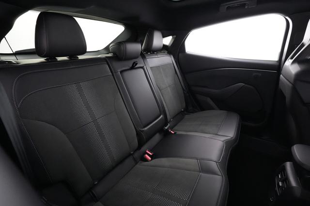 2023 Ford Mustang Mach-E — photo 4 of 26