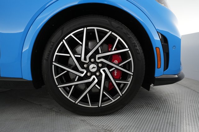 2023 Ford Mustang Mach-E — photo 7 of 26