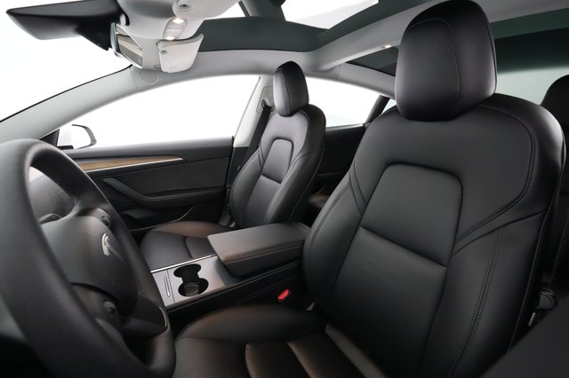 2021 Tesla Model 3 — photo 3 of 26