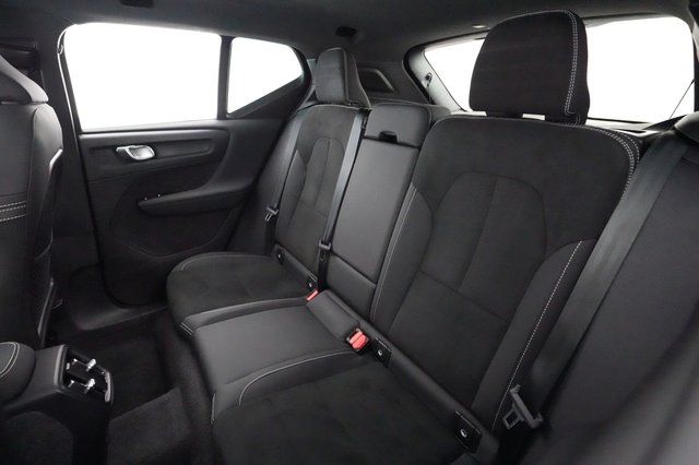 2024 Volvo XC40 Recharge — photo 18 of 22