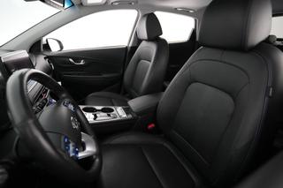 2022 Hyundai Kona Electric — photo 3 of 28