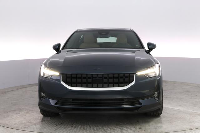 2022 Polestar 2 — photo 9 of 21