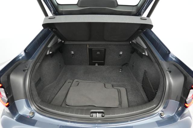 2022 Polestar 2 — photo 6 of 21