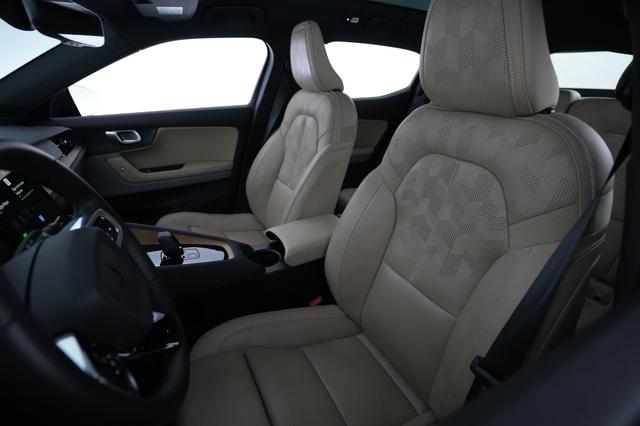 2022 Polestar 2 — photo 3 of 21