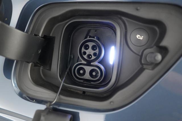 2022 Polestar 2 — photo 8 of 21