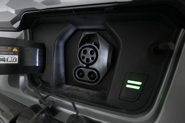 2023 Kia Niro EV — photo 8 of 24