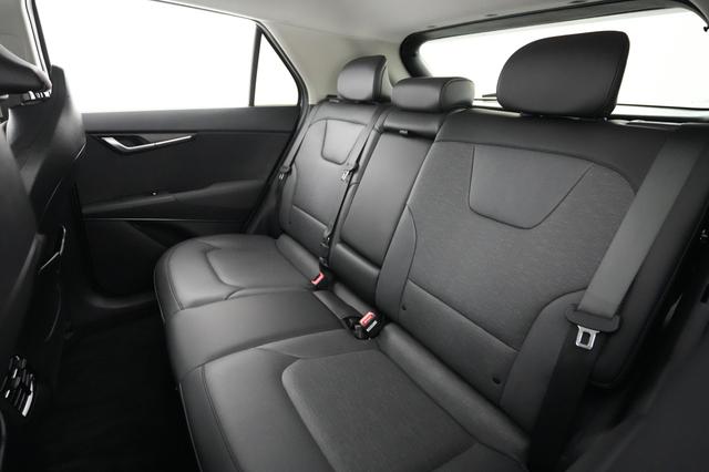 2023 Kia Niro EV — photo 4 of 24