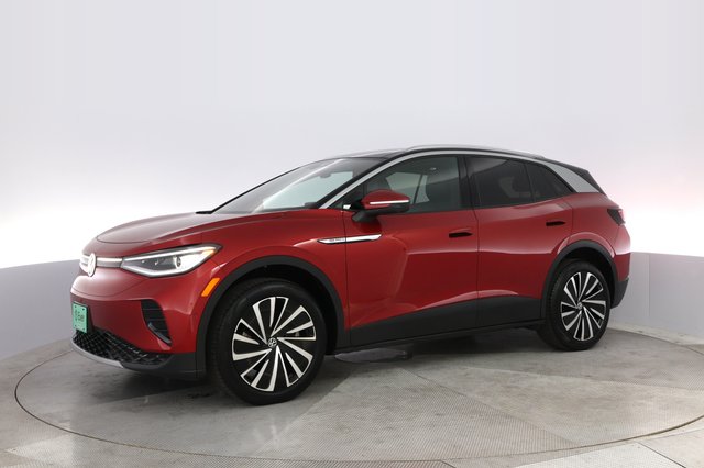 2023 Volkswagen ID.4 — photo 14 of 21