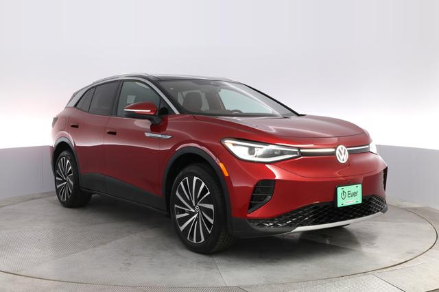 2023 Volkswagen ID.4 — photo 10 of 21