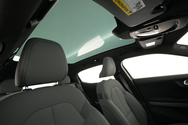 2024 Polestar 2 — photo 20 of 23