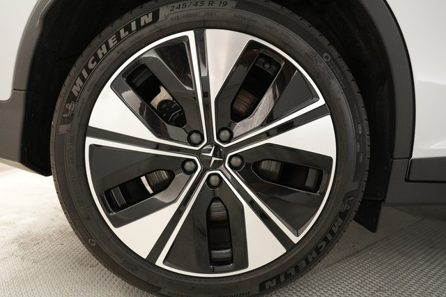 2024 Polestar 2 — photo 16 of 23