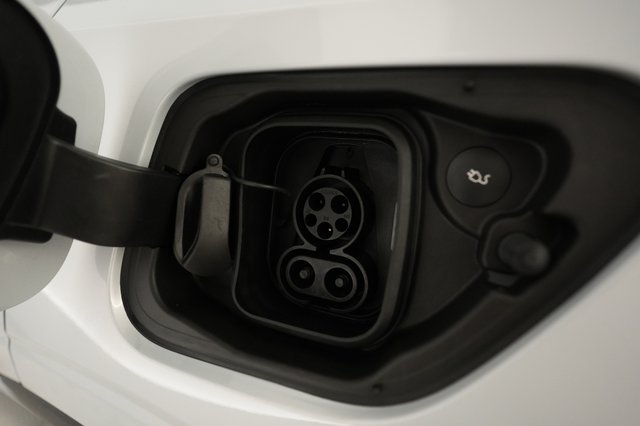 2024 Polestar 2 — photo 8 of 23