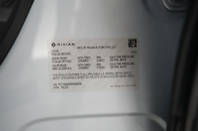 2023 Rivian R1T — photo 21 of 21