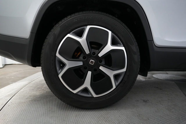 2023 Rivian R1T