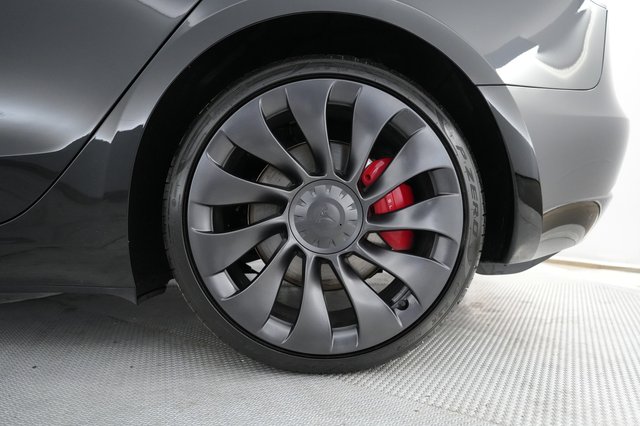 2023 Tesla Model 3 — photo 16 of 21
